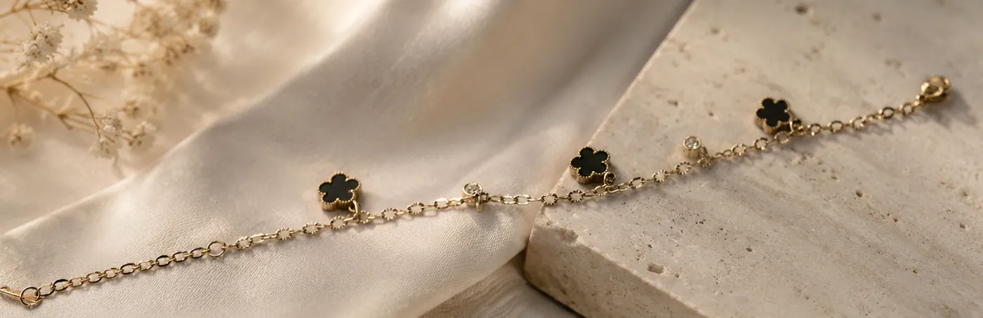 4-Clover Black Onyx Charm Bracelet